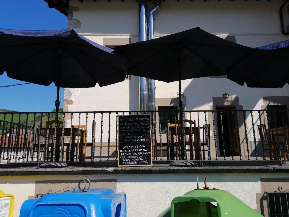 Hotel Labaiengo Ostatua à Beinza-Labayen Extérieur photo